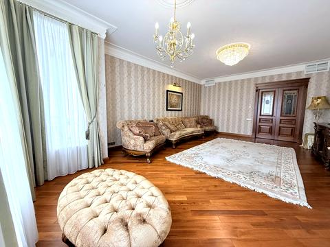 квартира за адресою Інститутська вул., 18-А