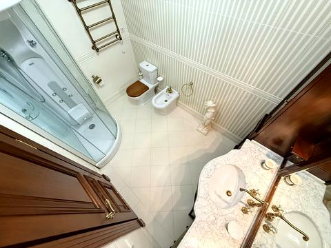 квартира за адресою Інститутська вул., 18-А