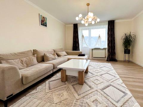квартира по адресу Євгена Коновальця ул., 15