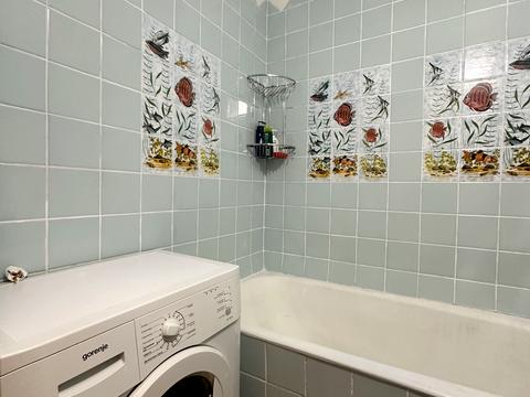 квартира по адресу Червоной Калины просп. (Владимира Маяковского), 21-Б