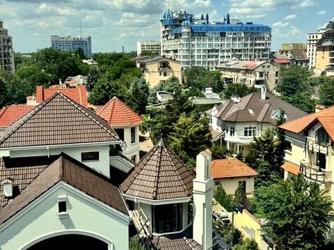 квартира за адресою Андрія Гулого-Гуленка вул. (Віце-адмірала Азарова), 13