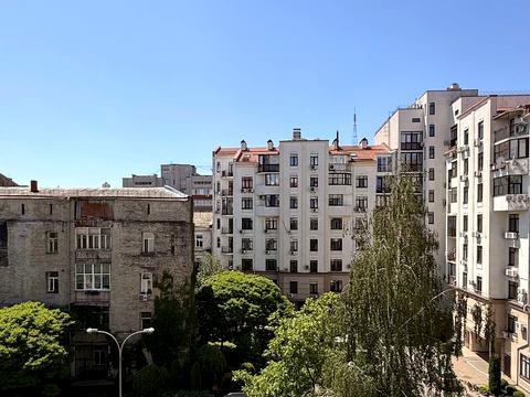 квартира за адресою Щекавицька вул., 30/39