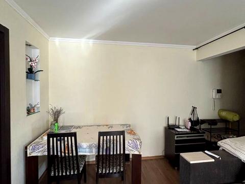 квартира за адресою Набережно-Хрещатицька вул., 35