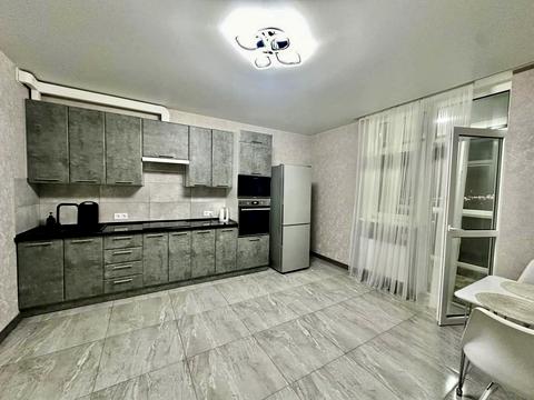 квартира по адресу Ревуцкого ул., 40-Б