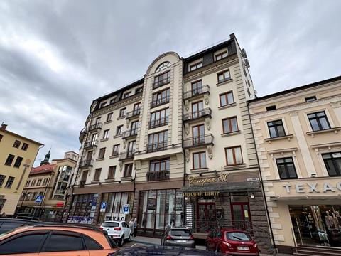 квартира по адресу Рынок ул., 1