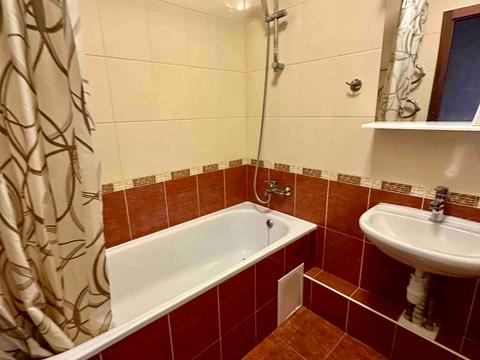 квартира за адресою Григорія Ващенка вул., 1