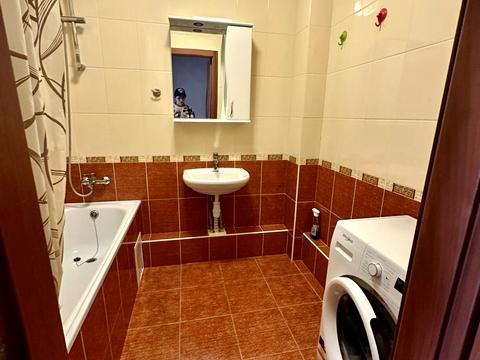 квартира за адресою Григорія Ващенка вул., 1