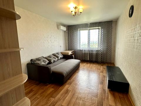 квартира за адресою Григорія Ващенка вул., 1