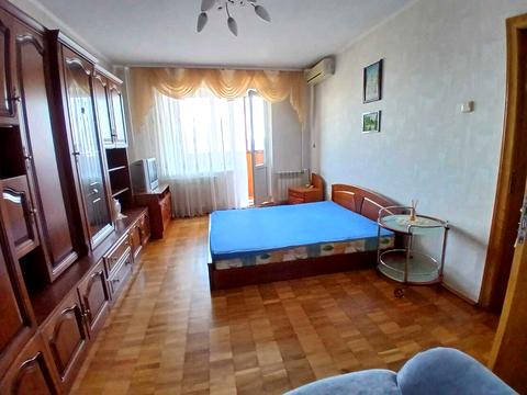 комната по адресу Миколы Бажана просп., 7-Д
