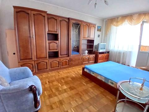комната по адресу Миколы Бажана просп., 7-Д