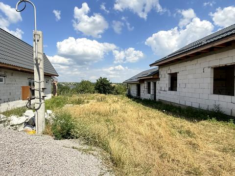 дом по адресу с. Солнечное, Савинівський ттупик 3