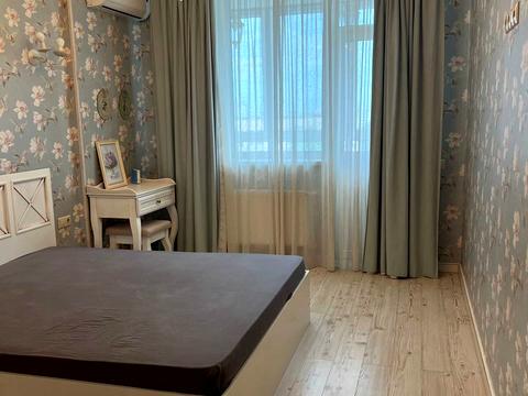 квартира за адресою Київ, Авіаконструктора Ігоря Сікорського вул. (Танкова), 1