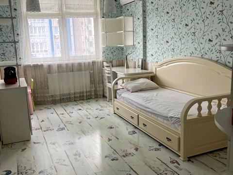 квартира за адресою Київ, Авіаконструктора Ігоря Сікорського вул. (Танкова), 1