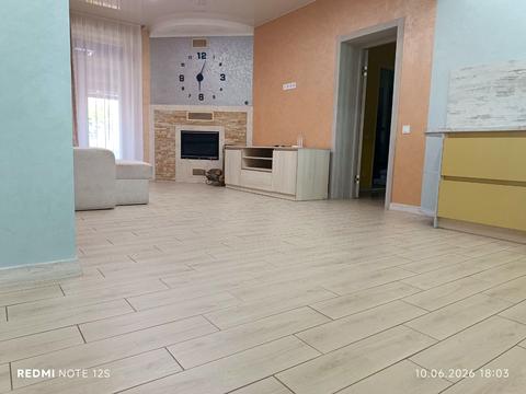 будинок за адресою Вишнева, 26