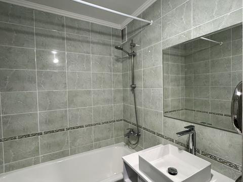 квартира за адресою Ореста Васкула вул., 49