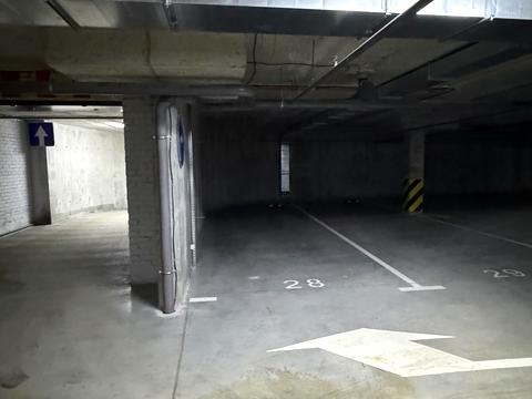 паркоместо по адресу Киев, Половецкая ул., 4