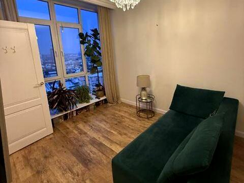 квартира за адресою Академіка Писаржевського вул., 8