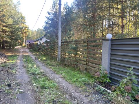 ділянка за адресою смт. Новогуйвинське,