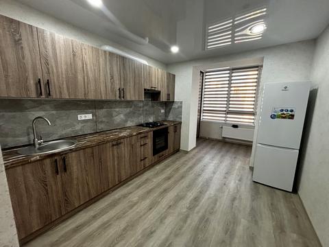 квартира за адресою смт. Слобожанське, Сімейна вул., 3