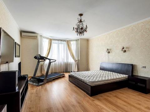 квартира за адресою Почайнинська вул., 25/49