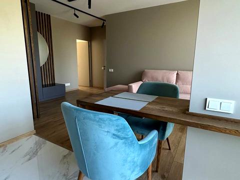 квартира по адресу Салютная ул., (Будинок 02301-02303)