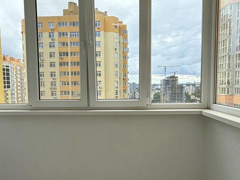 квартира за адресою Сім'ї Кульженків вул. (Петра Дегтяренка), 37