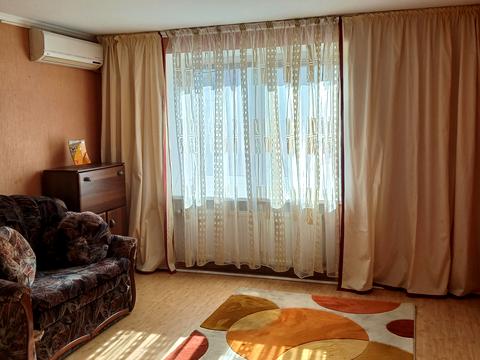 квартира по адресу Героев Украины просп. (Героїв Сталінграду), 13-В