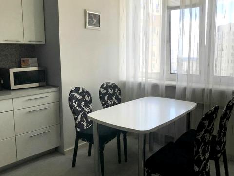квартира за адресою Срібнокільська вул., 1