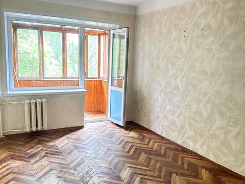 квартира за адресою Романа Ратушного вул. (Волгоградська), 15