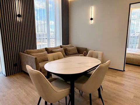 квартира по адресу Воссоединения ул., 17