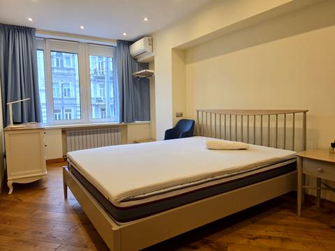 квартира за адресою Володимирська вул., 51/53