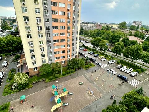 квартира по адресу Любомира Гузара просп. (Космонавта Комарова), 46-В