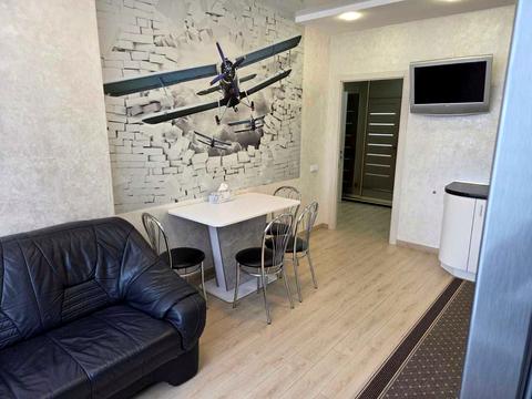 квартира по адресу Ревуцкого ул., 40-В