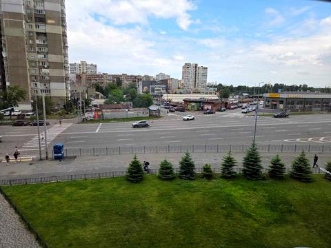 квартира по адресу Ревуцкого ул., 40-В