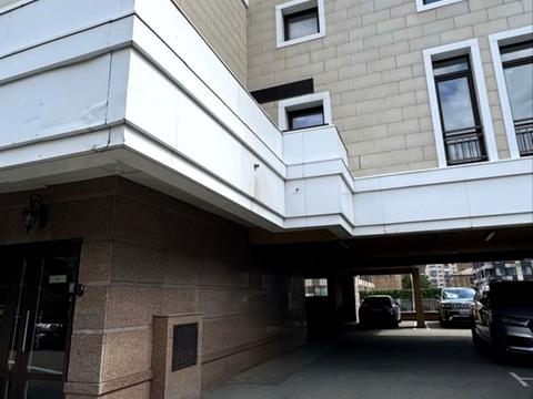 квартира по адресу Calle Dilova ул. (Димитрова), 4