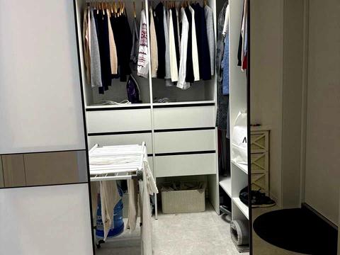 квартира по адресу Ревуцкого ул., 40-В