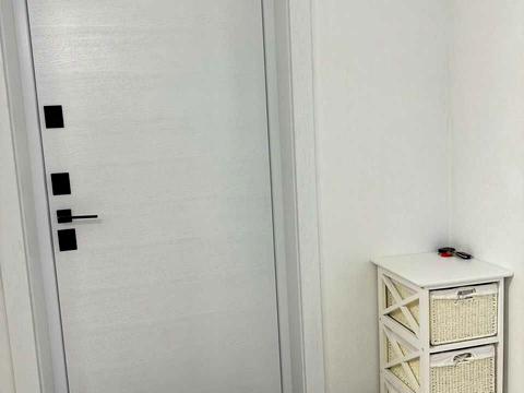 квартира по адресу Ревуцкого ул., 40-В