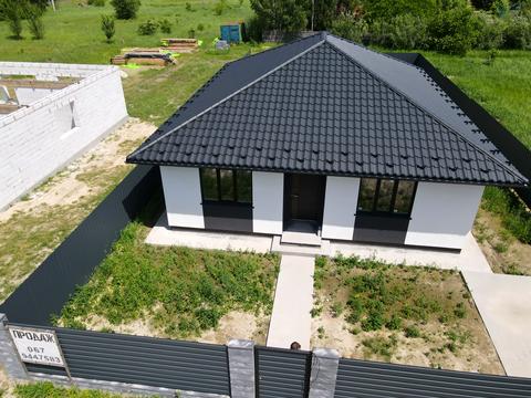 будинок за адресою Вишнева