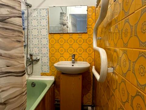 квартира за адресою Каховська вул., 8