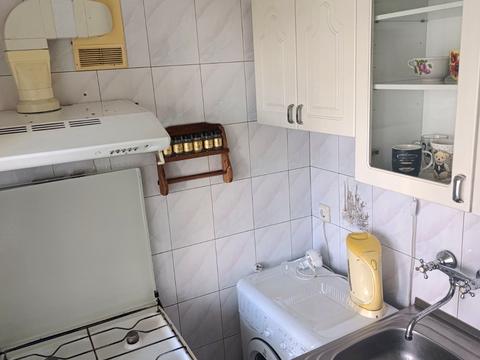 квартира за адресою Раїси Окіпної вул., 5