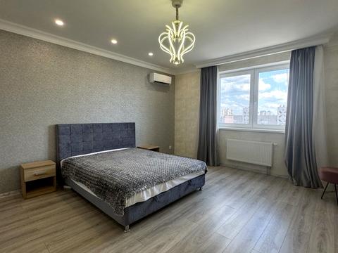 квартира по адресу Киев, Александра Мишуги ул., 8