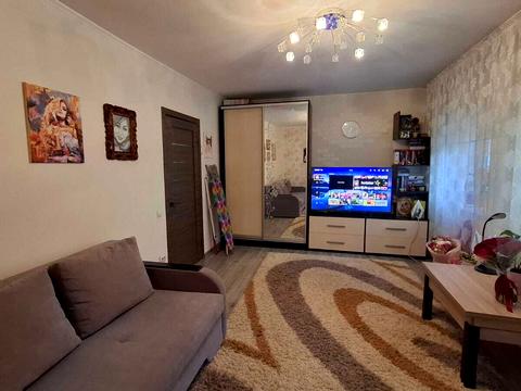 дом по адресу Сірожупанної Дивізії ул. (4-та Продольна)