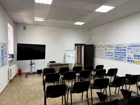 коммерческая по адресу Перфецкого ул., 3