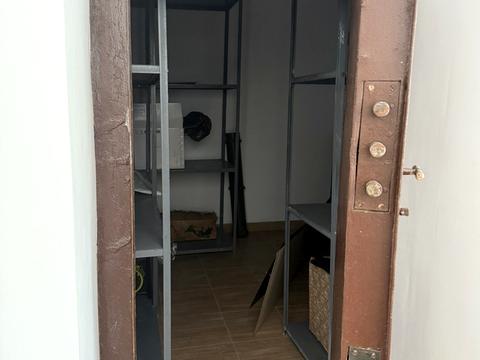 коммерческая по адресу Перфецкого ул., 3