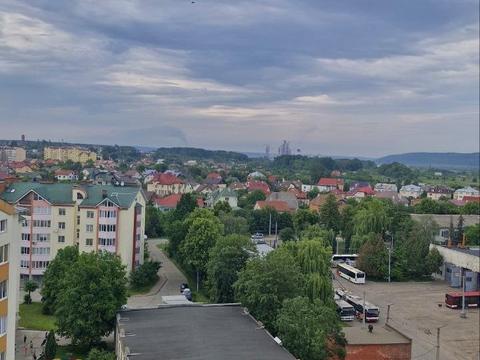 квартира за адресою Тролейбусна вул., 32