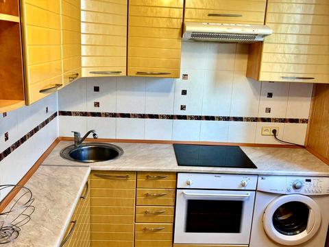 квартира за адресою Ахсарова вул., 15