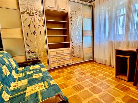 квартира за адресою Ахсарова вул., 15
