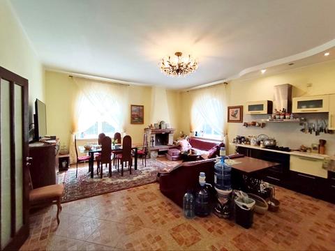 будинок за адресою Врожайна