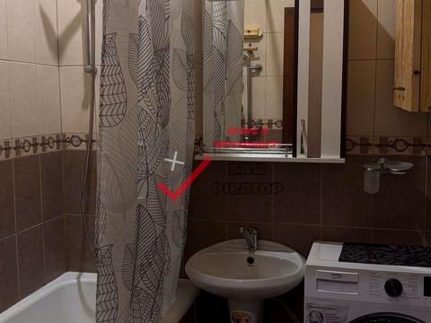 квартира за адресою Полтава, Пилипа Орлика вул. (Паризької Комуни), 1Б