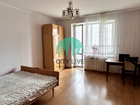 квартира за адресою Тролейбусна вул., 26